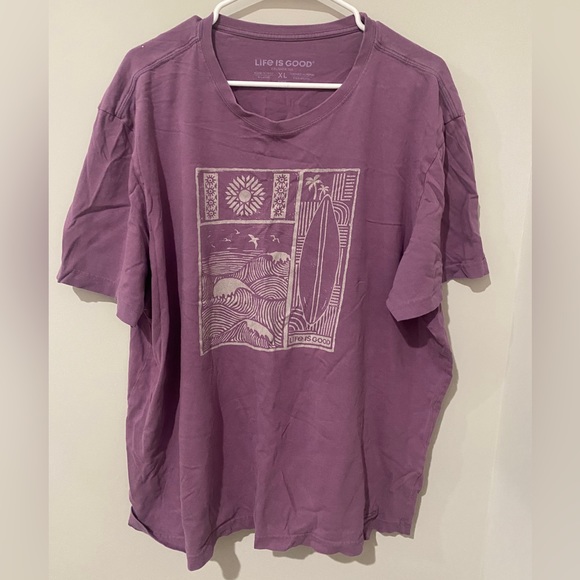 Life Is Good Other - EUC Life is Good Purple Surf Ocean Crusher Tee